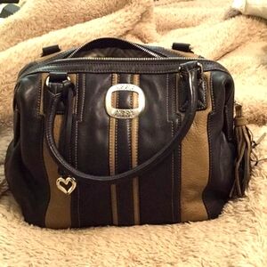 Brighton handbag. Very gently used. Spacious and CLEAN inside. Black with brown